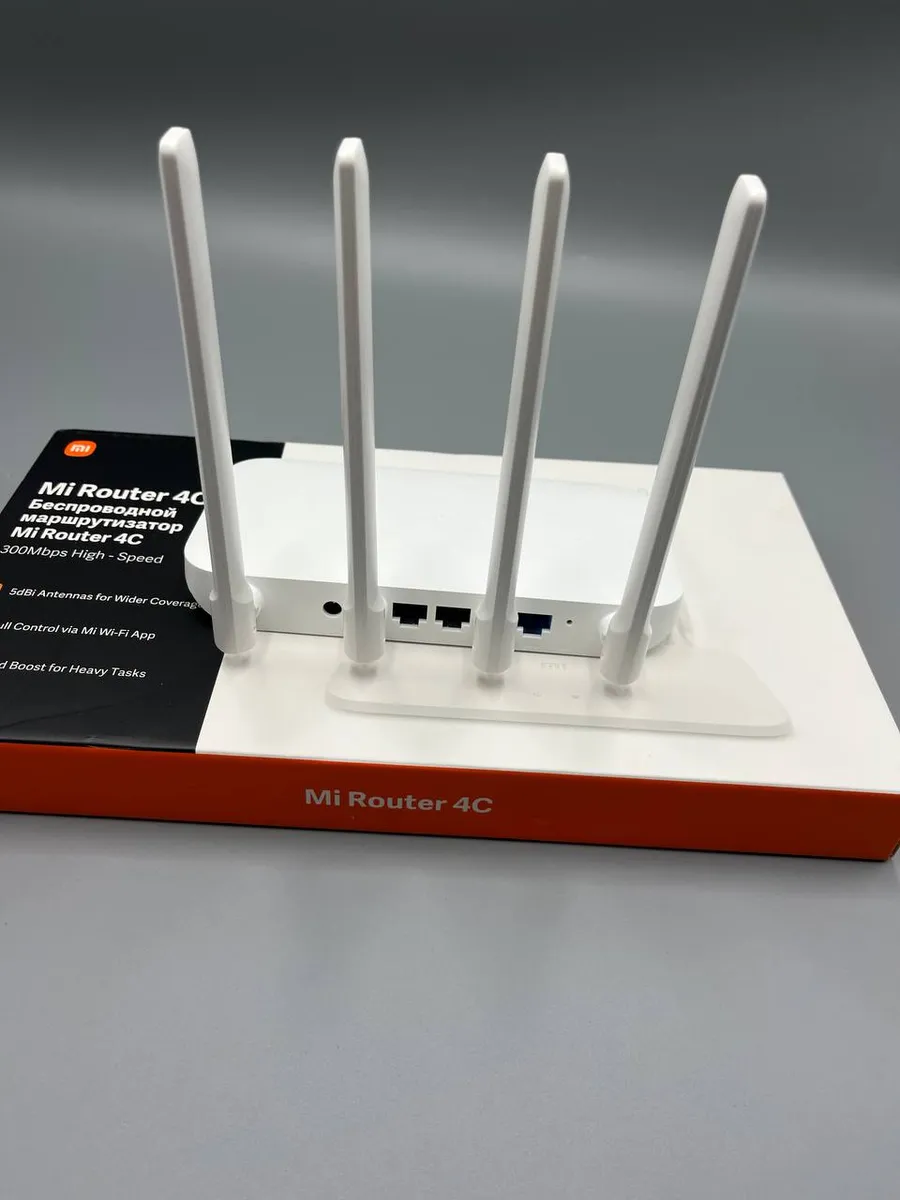 Wi-Fi роутер Xiaomi Mi Router 4C (Global Version)
